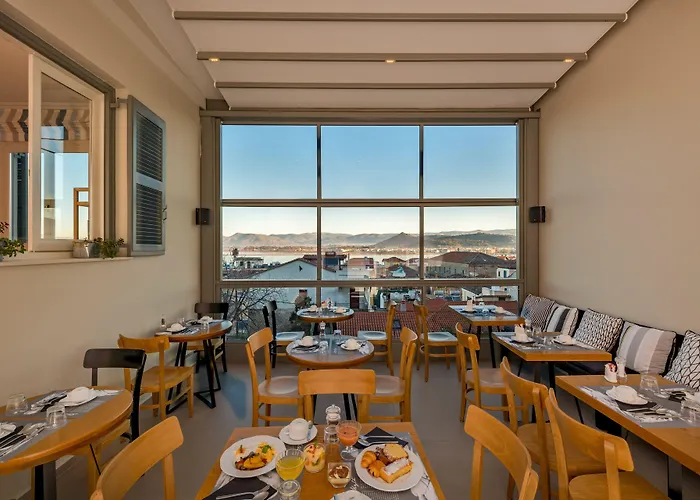 Leto Nuevo Hotel 3*