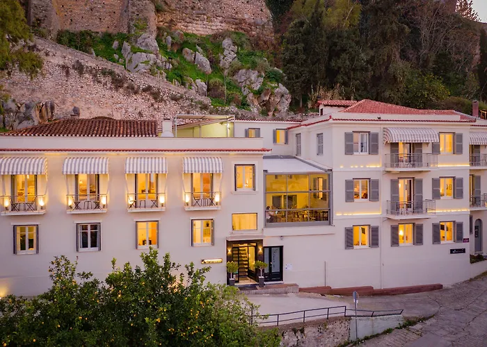 Leto Nuevo Hotel