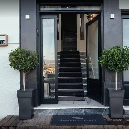 Leto Nuevo Hotel 3*
