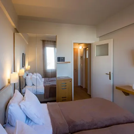 Leto Nuevo 3*