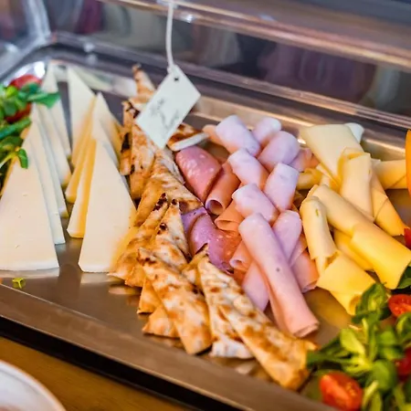 Leto Nuevo 3* נאפפליו